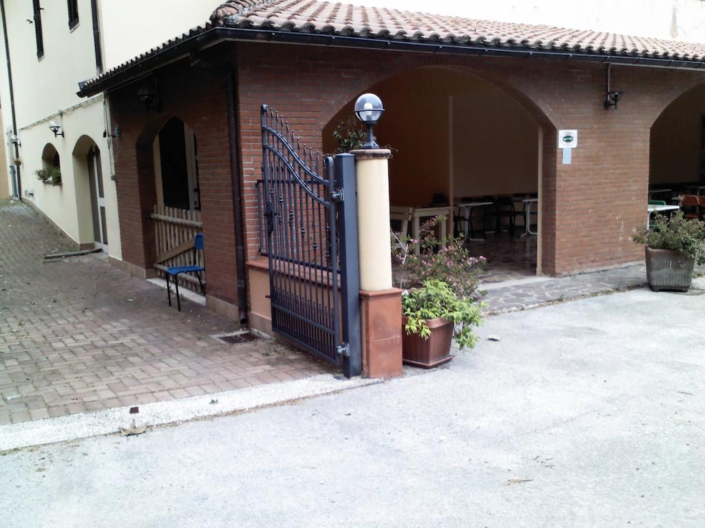 Albergo Magrini Della Genga Genga  Exterior foto